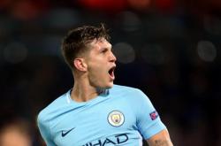 爱游戏体育全站关于国际比赛日费耶诺德调整名单以备英超，外线爆发环节打磨，更衣室稳定，纪律约束更严格的信息