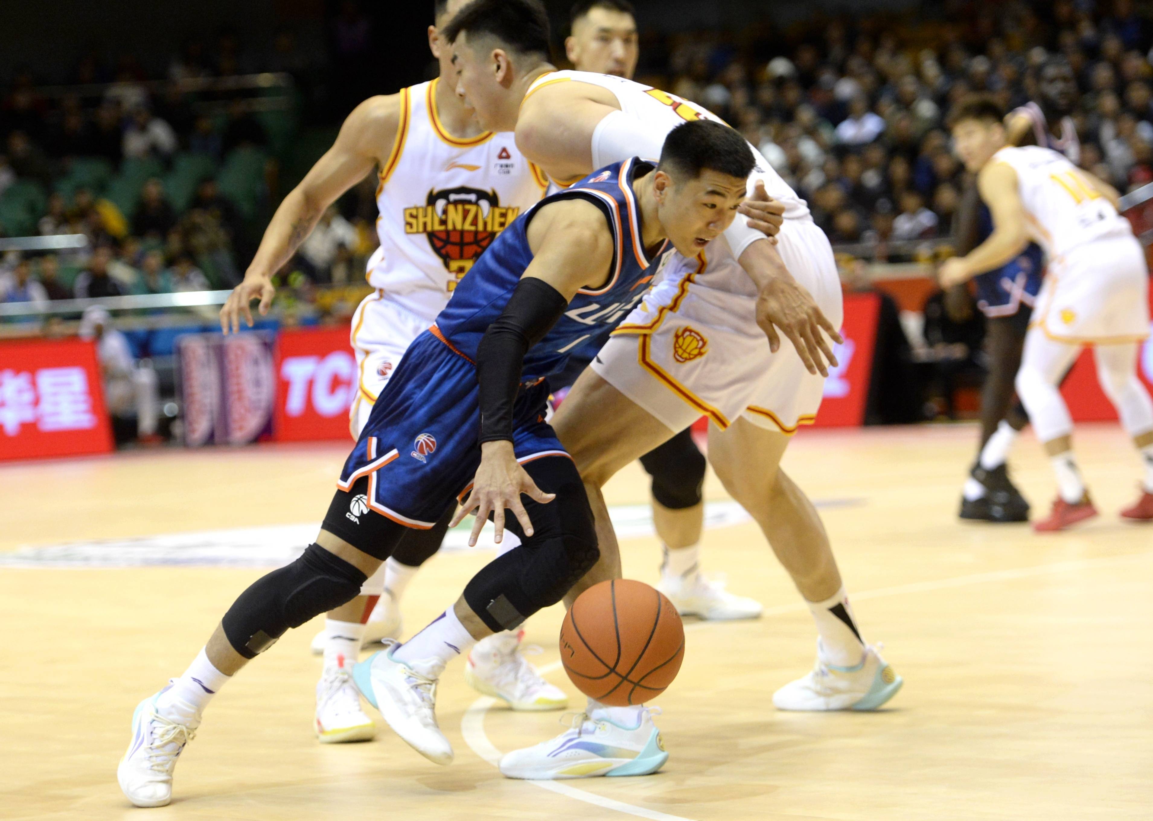 包含重磅!转会期深圳男篮备战欧篮联库里与90激战MAD分钟,广厦男篮围绕NBA常规赛临场应变的词条 包含重磅!转会期深圳男篮备战欧篮联库里与90激战MAD分钟,广厦男篮围绕NBA常规赛临场应变的词条